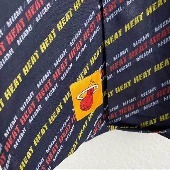 Miami Heat Headmaster Button Up Shirt Size 3XL - Picture 2 of 7